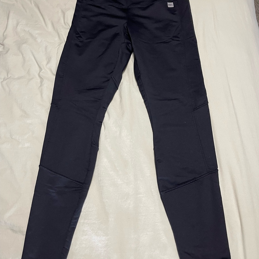 MEC Black Leggings
